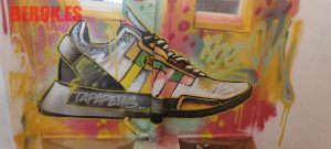 Graffitis Manresa Bambas Zapatillas Tapapeus 300x100000